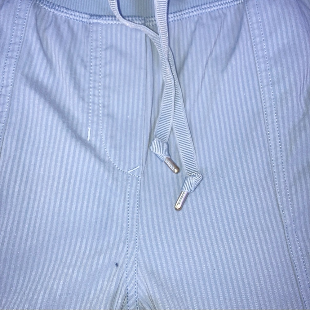 Lululemon Dance Studio Mid-Rise Full Length Jogger Light Blue Women's Size 4 Gym - Picture 12 of 16